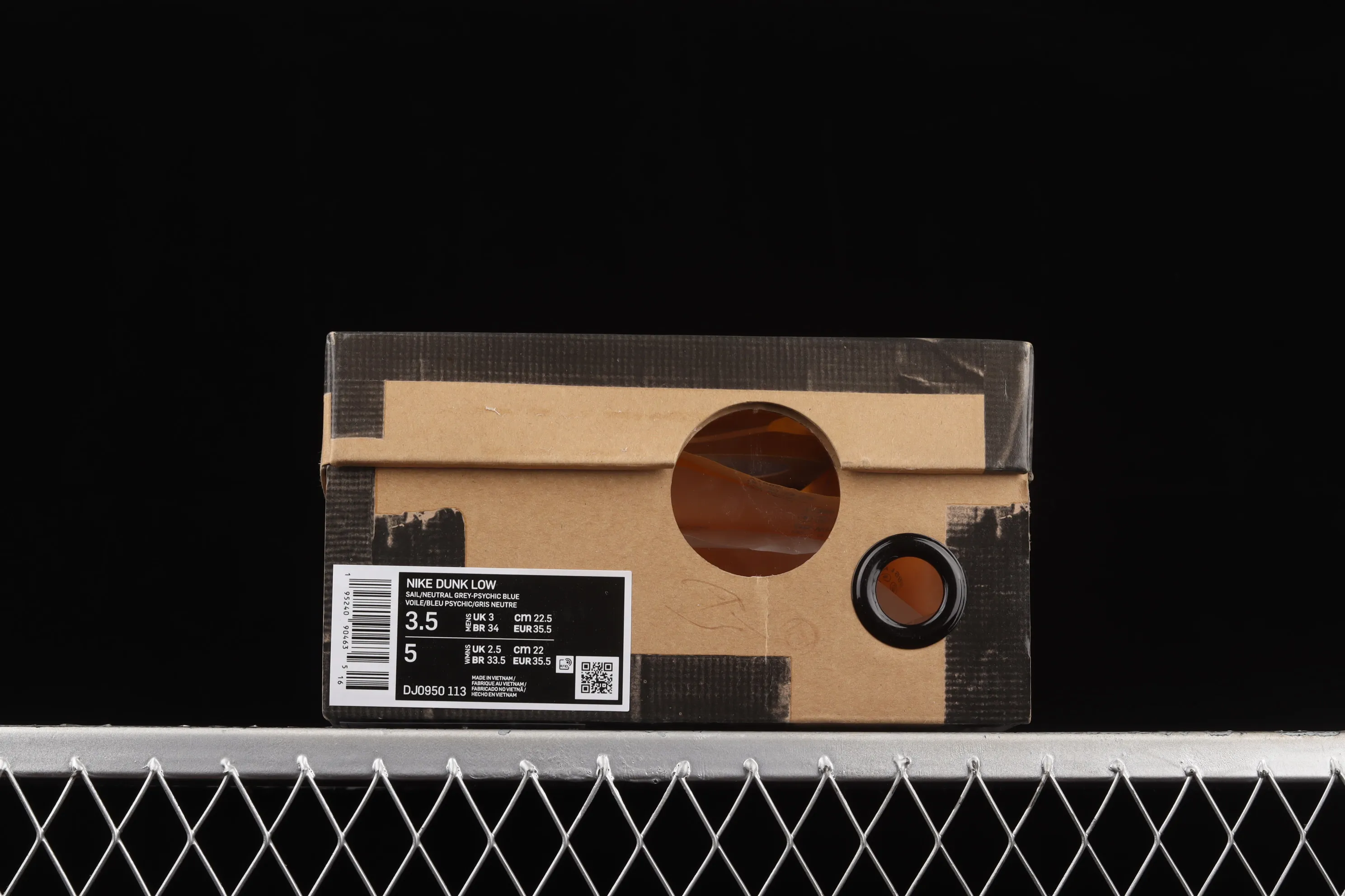 All categories Nk SB Dunk Series Nk SB Dunk Low low-top sneakers J version OF x Nk Dunk Low "12 of 50" OW suede SB smashed backboard fashion casual sneakers DJ0950-113